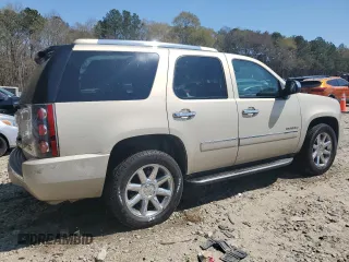 2011 GMC Yukon Denali with VIN 1GKS2EEF5BR116620, listed as a Copart auction lot 49955805 with 255,729 mi miles and Salvage Title. Bid and sale history available at carsss.com. Image 3.