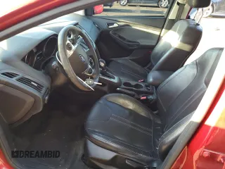 2012 Ford Focus SE z VIN 1FAHP3F29CL329376, wystawiony jako Copart lot #54386965 z przebiegiem 139 317 mil mil oraz Nie do naprawy • Non repairable. Historia ofert i sprzedaży dostępna na DreamBid. Obrazek 7.