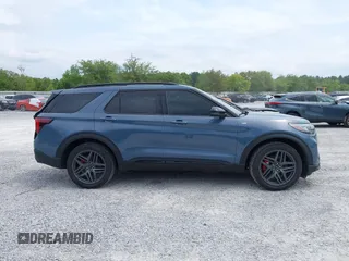 2025 Ford Explorer ST-Line with VIN 1FMUK7KH4SGB02804, listed as a IAAI auction lot 42043801 with 3,672 mi miles and . Bid and sale history available at DreamBid. Image 13.