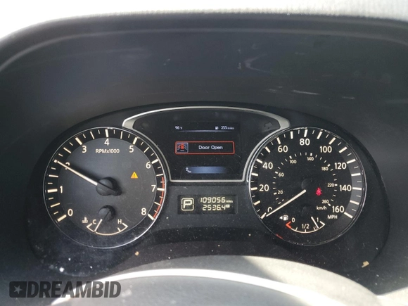 2015 Nissan Pathfinder S с VIN 5N1AR2MN1FC627823, выставлен на аукционе Copart как лот 55274505 с пробегом 109 056 миль миль и Списание • Salvage title. История ставок и продаж доступна на DreamBid. Изображение 9.