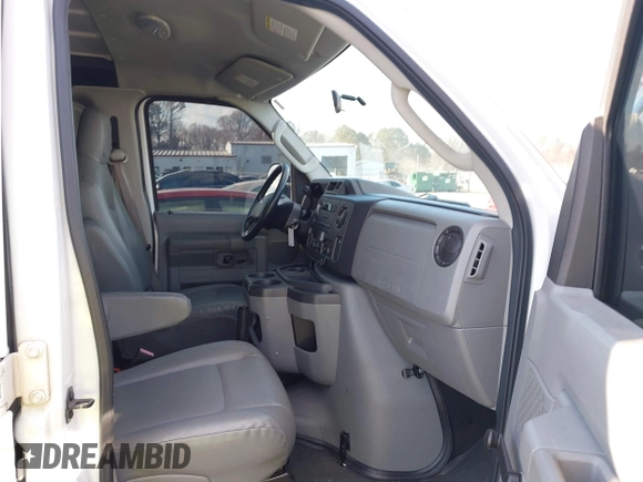 2012 Ford Econoline Cargo Commercial with VIN 1FTNE1EW4CDB18138, listed as a IAAI auction lot 41416843 with 285,734 mi miles and . Bid and sale history available at carsss.com. Image 5.