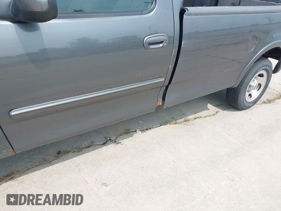 2003 Ford F-150 XL with VIN 1FTRF18L53NB39946, listed as a IAAI auction lot 42416342 with 281,541 mi miles and . Bid and sale history available at DreamBid. Image 6.