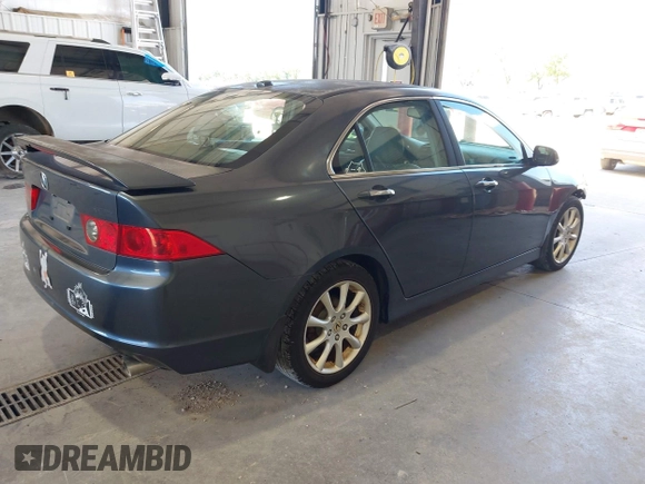 2007 Acura TSX with VIN JH4CL96847C008602, listed as a IAAI auction lot 42824401 with 165,073 mi miles and . Bid and sale history available at DreamBid. Image 4.