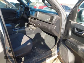 2017 Toyota Tacoma SR5 with VIN 3TMCZ5AN4HM056106, listed as a IAAI auction lot 41432290 with 120,676 mi miles and . Bid and sale history available at DreamBid. Image 5.