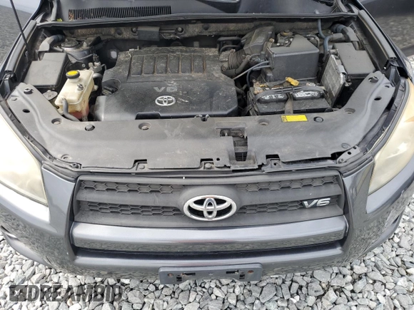 2011 Toyota RAV4 Sport with VIN JTMRK4DV6B5106005, listed as a Copart auction lot 63133485 with 189,910 mi miles and Clean title. Bid and sale history available at DreamBid. Image 12.