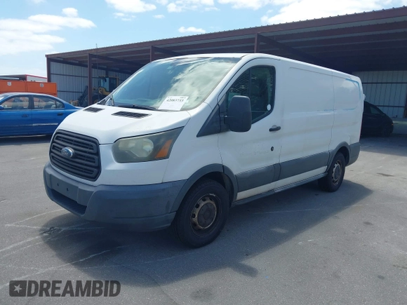 2015 Ford Transit Cargo with VIN 1FTNE1YM7FKA95206, listed as a IAAI auction lot 42083733 with 195,306 mi miles. Bid and sale history available at carsss.com. Image 17.