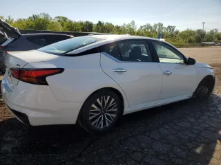 2024 Nissan Altima SV with VIN 1N4BL4DV3RN419589, listed as a Copart auction lot 66077785 with 28,583 mi miles and Clean title. Bid and sale history available at DreamBid. Image 3.