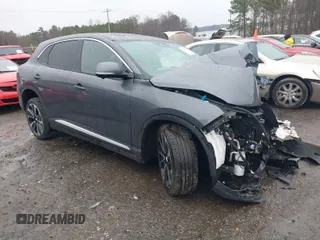 2024 VinFast VF 8 Plus z VIN RLLV1AFA5RH007880, wystawiony jako IAAI lot #41556726 z przebiegiem 2629 mil mil oraz . Historia ofert i sprzedaży dostępna na DreamBid. Obrazek 1.