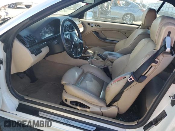 2002 BMW 3 Series 330Ci with VIN WBABS53402EV89858, listed as a Copart auction lot 81132824 with 111,600 mi miles and Salvage Title. Bid and sale history available at carsss.com. Image 7.