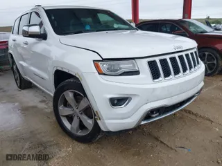2014 Jeep Grand Cherokee Overland with VIN 1C4RJFCT4EC337564, listed as a IAAI auction lot 41982886 with 191,412 mi miles. Bid and sale history available at carsss.com. Image 6.