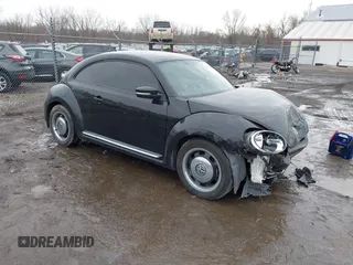 2015 Volkswagen Beetle Fleet Edition with VIN 3VWF17AT6FM607306, listed as a IAAI auction lot 41662349 with 66,502 mi miles and . Bid and sale history available at DreamBid. Image 1.