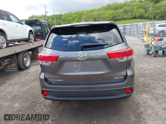 2017 Toyota Highlander LE with VIN 5TDBZRFH0HS484454, listed as a IAAI auction lot 42338740 with 58,047 mi miles and . Bid and sale history available at DreamBid. Image 16.
