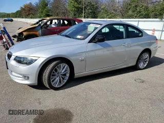 2011 BMW 3 Series 335i xDrive with VIN WBAKF9C58BE261768, listed as a Copart auction lot 67040944 with 82,095 mi miles and Salvage Title. Bid and sale history available at carsss.com. Image 1.