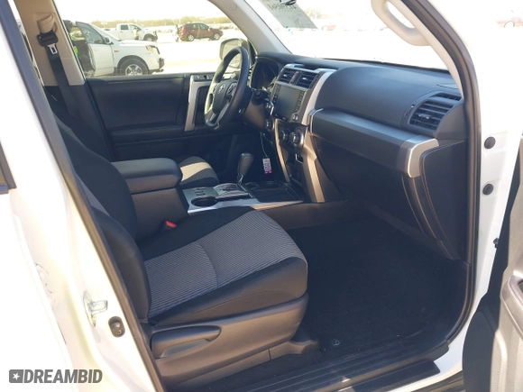 2022 Toyota 4Runner SR5 with VIN JTEEU5JR9N5261301, listed as a IAAI auction lot 41390561 with 36,627 mi miles. Bid and sale history available at carsss.com. Image 5.
