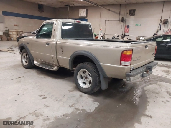 1999 Ford Ranger XLT with VIN 1FTYR11X0XTA72917, listed as a IAAI auction lot 41502156 with 106,585 mi miles. Bid and sale history available at carsss.com. Image 3.