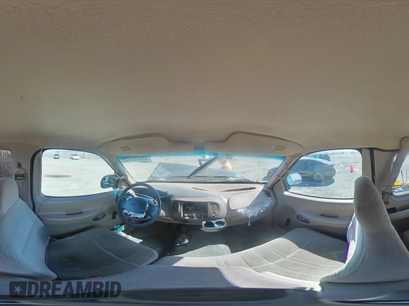 1998 Ford F-150 с VIN 1FTZX18W4WKA79557, выставлен на аукционе Copart как лот 48406375 с пробегом 192 577 миль миль и Списание • Salvage title. История ставок и продаж доступна на DreamBid. Изображение 13.