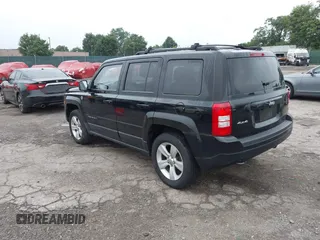 2014 Jeep Patriot Latitude with VIN 1C4NJRFB1ED501740, listed as a IAAI auction lot 42722549 with 147,974 mi miles and . Bid and sale history available at DreamBid. Image 3.