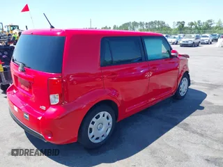 2015 Scion xB with VIN JTLZE4FE1FJ068026, listed as a IAAI auction lot 42041590 with 120,686 mi miles. Bid and sale history available at carsss.com. Image 4.
