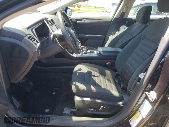 2020 Ford Fusion SE with VIN 3FA6P0HD9LR165245, listed as a Copart auction lot 54860845 with 33,319 mi miles and Non repairable. Bid and sale history available at DreamBid. Image 7.
