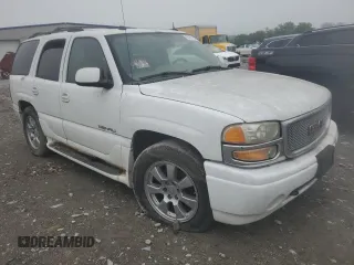 2005 GMC Yukon Denali z VIN 1GKEK63U55J219978, wystawiony jako Copart lot #56707305 z przebiegiem 223 408 mil mil oraz Czysty tytuł • Clean title. Historia ofert i sprzedaży dostępna na DreamBid. Obrazek 4.