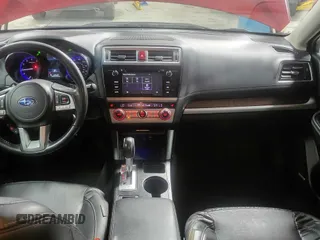 2017 Subaru Outback Limited z VIN 4S4BSANC5H3286090, wystawiony jako Copart lot #58672865 z przebiegiem 147 579 mil mil oraz Czysty tytuł • Clean title. Historia ofert i sprzedaży dostępna na DreamBid. Obrazek 9.