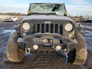 2018 Jeep Wrangler JK Unlimited Sport with VIN 1C4BJWDGXJL859340, listed as a Copart auction lot 41797885 with 90,714 mi miles and Salvage Title. Bid and sale history available at carsss.com. Image 5.