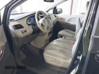 2013 Toyota Sienna XLE AAS with VIN 5TDYK3DC7DS367502, listed as a IAAI auction lot 41984210 with 212,232 mi miles and . Bid and sale history available at carsss.com. Image 5.