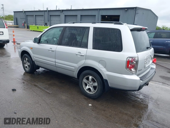 2008 Honda Pilot EX-L with VIN 5FNYF18508B020009, listed as a IAAI auction lot 42321395 with 149,173 mi miles and . Bid and sale history available at DreamBid. Image 3.
