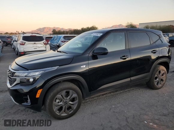 2024 Kia Seltos LX with VIN KNDEPCAA0R7504501, listed as a Copart auction lot 80793424 with 17,612 mi miles and Salvage Title. Bid and sale history available at carsss.com. Image 1.