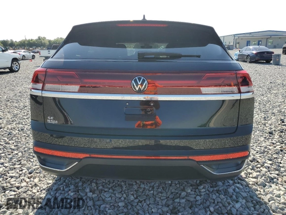 2024 Volkswagen Atlas SE with VIN 1V2DE2CA5RC262903, listed as a Copart auction lot 57241995 with 4,186 mi miles and Salvage title. Bid and sale history available at DreamBid. Image 6.
