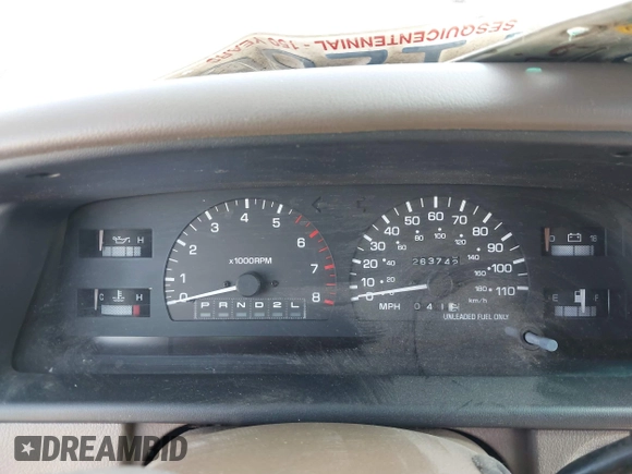 1997 Toyota T100 DX z VIN JT4TN12D3V0035384, wystawiony jako IAAI lot #42170129 z przebiegiem 263 742 mil mil oraz . Historia ofert i sprzedaży dostępna na DreamBid. Obrazek 7.