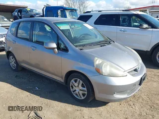 2008 Honda Fit z VIN JHMGD38418S020302, wystawiony jako IAAI lot #41951608 z przebiegiem 201 994 mil mil oraz . Historia ofert i sprzedaży dostępna na DreamBid. Obrazek 1.