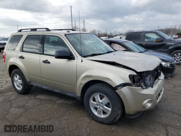2011 Ford Escape XLT with VIN 1FMCU0D7XBKA06187, listed as a Copart auction lot 54012475 with 61,719 mi miles and Clean Title. Bid and sale history available at carsss.com. Image 4.