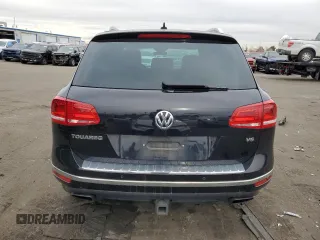 2017 Volkswagen Touareg Wolfsburg Edition with VIN WVGRF7BP9HD006520, listed as a Copart auction lot 84168634 with 76,596 mi miles and Salvage title. Bid and sale history available at DreamBid. Image 6.