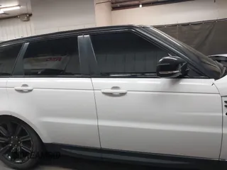 2022 Land Rover Range Rover Sport HSE Silver Edition z VIN SALWR2SU7NA234383, wystawiony jako IAAI lot #42195404 z przebiegiem 37 053 mil mil oraz . Historia ofert i sprzedaży dostępna na DreamBid. Obrazek 12.