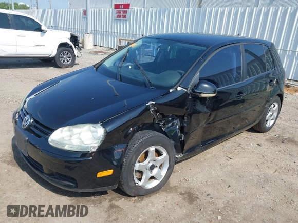 2009 Volkswagen Rabbit S с VIN WVWDA71KX9W141224, выставлен на аукционе IAAI как лот 42174538 с пробегом 130 540 миль миль и . История ставок и продаж доступна на DreamBid. Изображение 16.