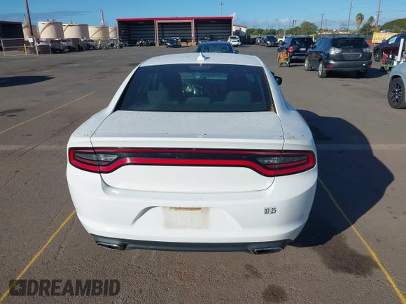 2015 Dodge Charger SXT z VIN 2C3CDXHG6FH847951, wystawiony jako IAAI lot #41094866 z przebiegiem 78 461 mil mil oraz . Historia ofert i sprzedaży dostępna na DreamBid. Obrazek 16.