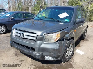 2008 Honda Pilot EX-L with VIN 5FNYF18568B019835, listed as a IAAI auction lot 41743260 with 150,027 mi miles. Bid and sale history available at carsss.com. Image 6.