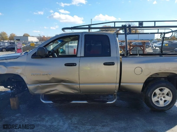 2005 Dodge Ram 1500 SLT with VIN 1D7HA18N85S142832, listed as a IAAI auction lot 40925125 with 208,767 mi miles. Bid and sale history available at carsss.com. Image 13.