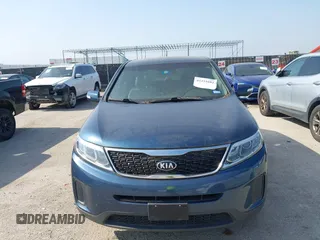 2014 Kia Sorento LX с VIN 5XYKT3A69EG480299, выставлен на аукционе IAAI как лот 42331602 с пробегом 180 580 миль миль и . История ставок и продаж доступна на DreamBid. Изображение 6.