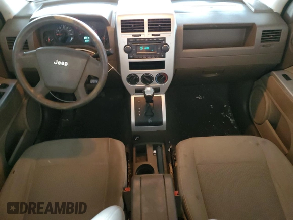 2008 Jeep Patriot Sport с VIN 1J8FF28W68D759620, выставлен на аукционе Copart как лот 51824805 с пробегом 197 180 миль миль и Списание • Salvage title. История ставок и продаж доступна на DreamBid. Изображение 8.