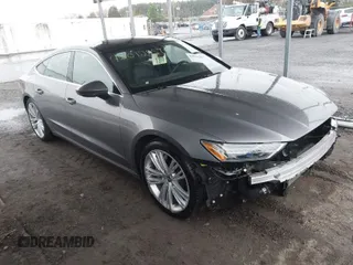 2019 Audi A7 Prestige with VIN WAUS2AF26KN096155, listed as a IAAI auction lot 42012957 with 28,576 mi miles. Bid and sale history available at carsss.com. Image 1.
