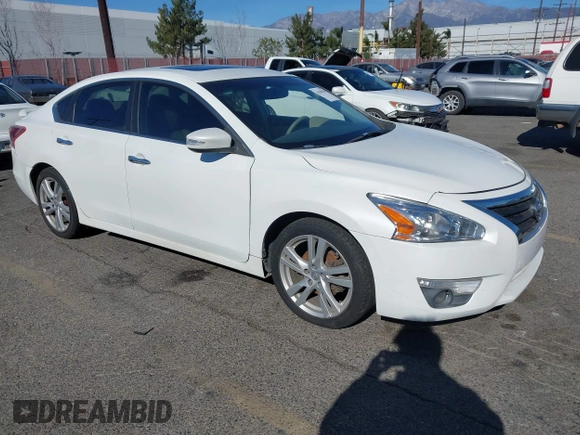 2013 Nissan Altima SV with VIN 1N4BL3AP7DN431432, listed as a IAAI auction lot 41389189 with 227,047 mi miles and . Bid and sale history available at DreamBid. Image 1.