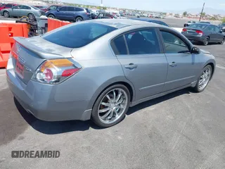 2009 Nissan Altima S z VIN 1N4AL21EX9N524828, wystawiony jako IAAI lot #42425169 z przebiegiem 233 927 mil mil oraz . Historia ofert i sprzedaży dostępna na DreamBid. Obrazek 4.