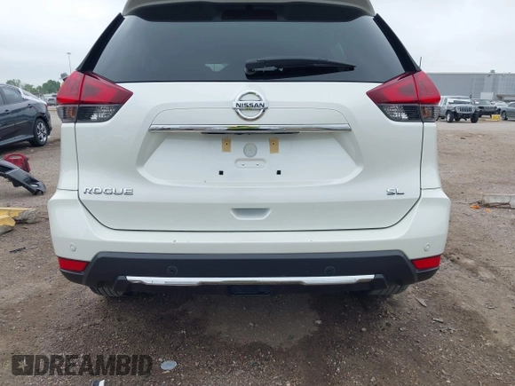 2020 Nissan Rogue S with VIN 5N1AT2MT0LC751724, listed as a IAAI auction lot 41870342 with 33,920 mi miles and . Bid and sale history available at DreamBid. Image 17.