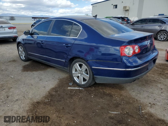 2008 Volkswagen Passat Komfort z VIN WVWAK73C38P090731, wystawiony jako Copart lot #47819845 z przebiegiem 150 608 mil mil oraz Szkoda całkowita • Salvage title. Historia ofert i sprzedaży dostępna na DreamBid. Obrazek 2.