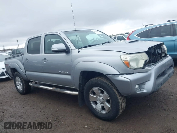 2014 Toyota Tacoma PreRunner with VIN 5TFJU4GN1EX052382, listed as a IAAI auction lot 41533721 with 165,245 mi miles. Bid and sale history available at carsss.com. Image 14.
