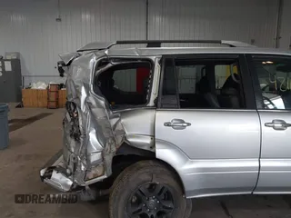 2008 Lexus GX 470 z VIN JTJBT20X180166657, wystawiony jako IAAI lot #42117465 z przebiegiem 254 651 mil mil oraz . Historia ofert i sprzedaży dostępna na DreamBid. Obrazek 6.