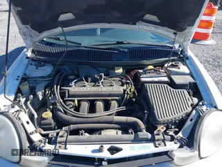 2000 Plymouth Neon Highline z VIN 1P3ES46C4YD777567, wystawiony jako IAAI lot #41541695 z przebiegiem 114 275 mil mil oraz . Historia ofert i sprzedaży dostępna na DreamBid. Obrazek 10.