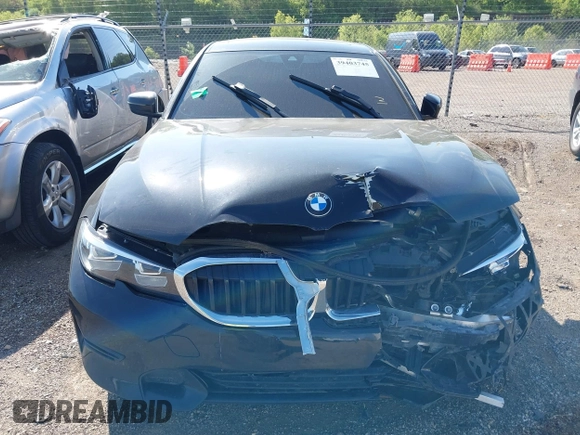 2020 BMW 3 Series 330i xDrive with VIN 3MW5R7J06L8B10285, listed as a IAAI auction lot 39403745 with 58,242 mi miles. Bid and sale history available at carsss.com. Image 12.